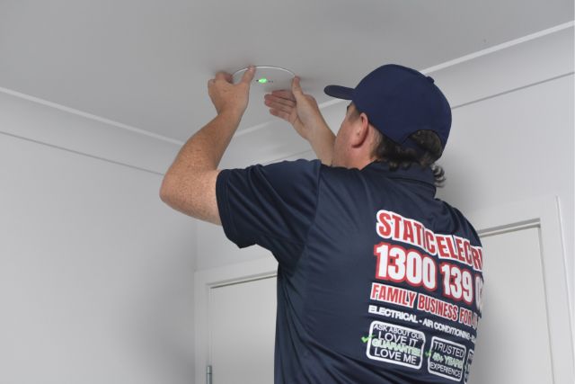 Smoke alarm services