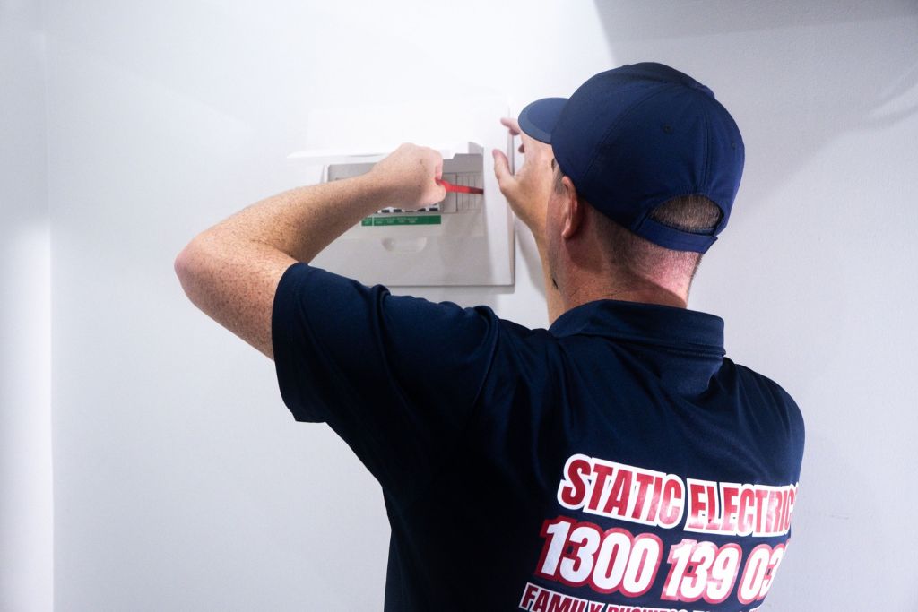 Local Brisbane electrician Local Brisbane electrician