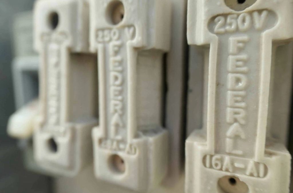 replace ceramic fuses